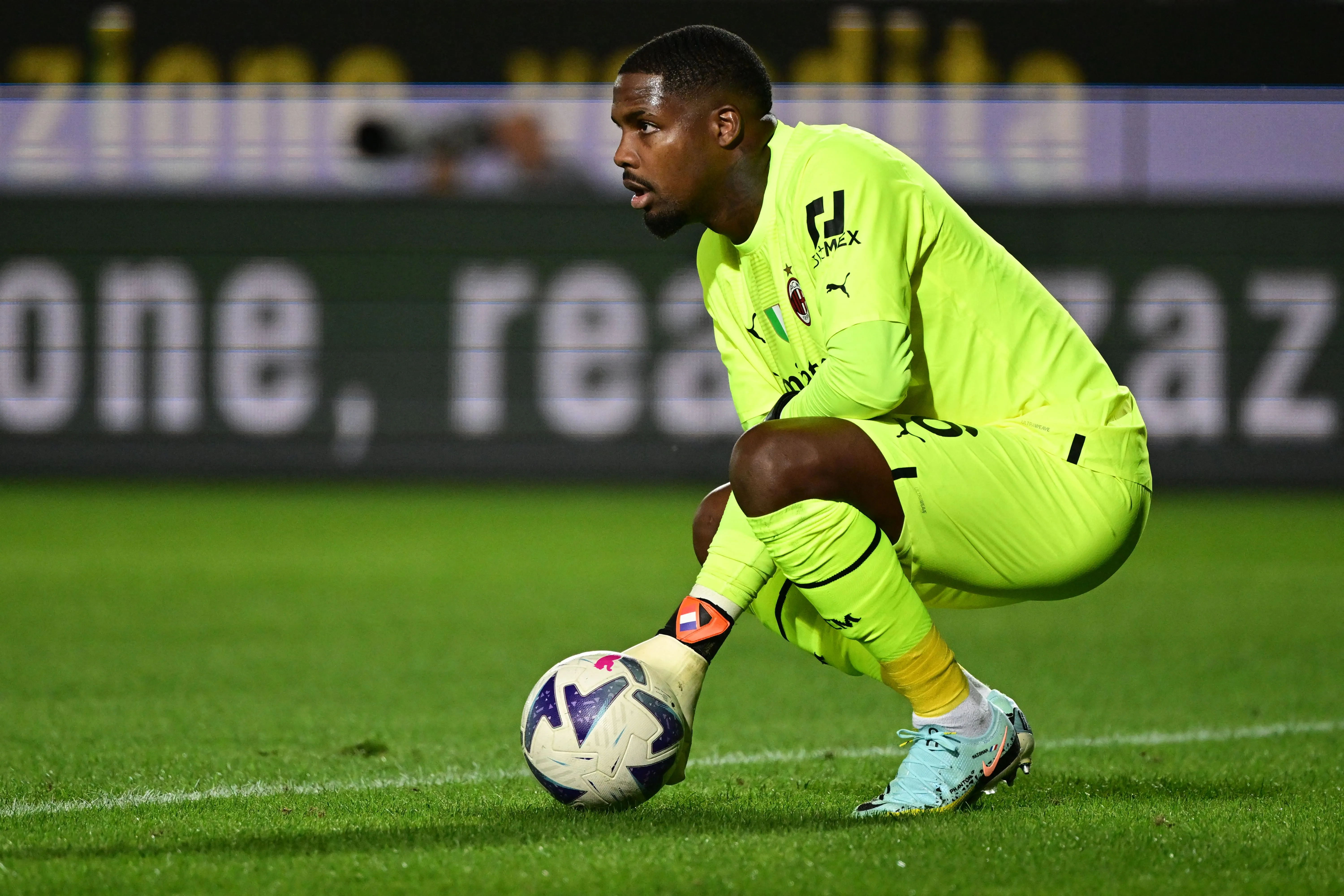 Chelsea get informed that their transfer target is not for sale